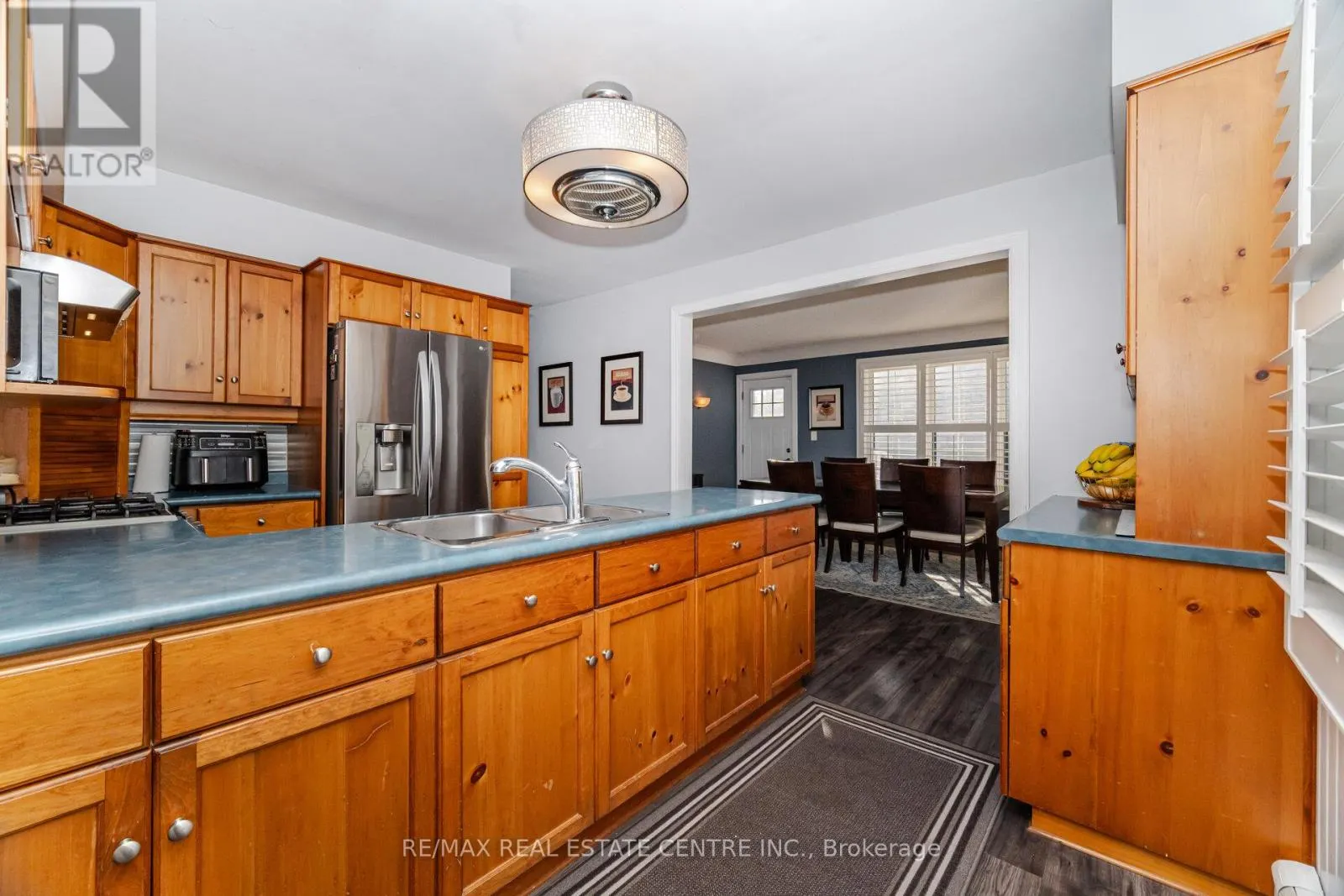 91 E 44TH STREET