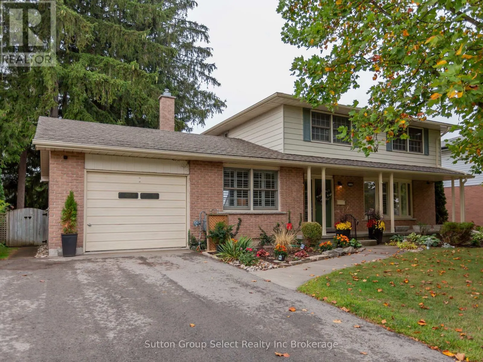 714 GLADSTONE DRIVE