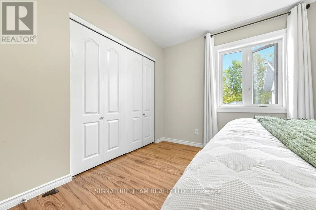 255 FOYMOUNT ROAD