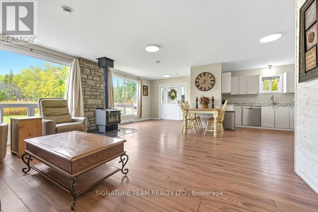 255 FOYMOUNT ROAD