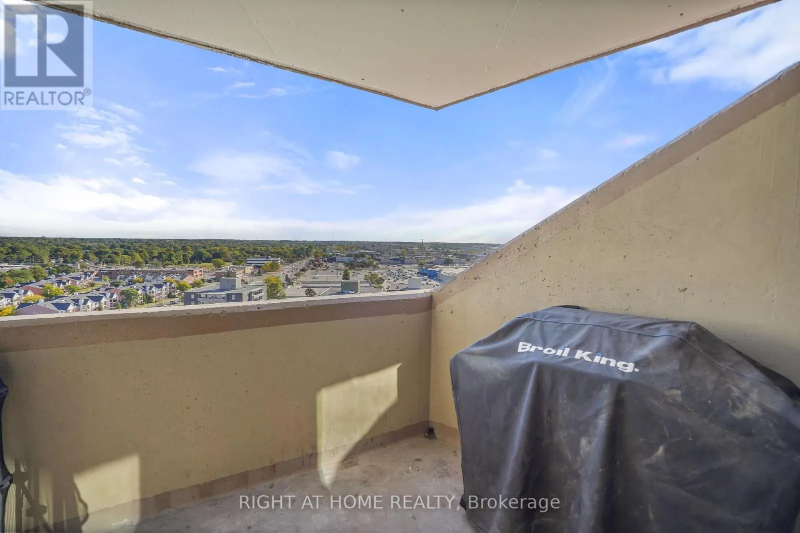 1609 - 1103 JALNA BOULEVARD