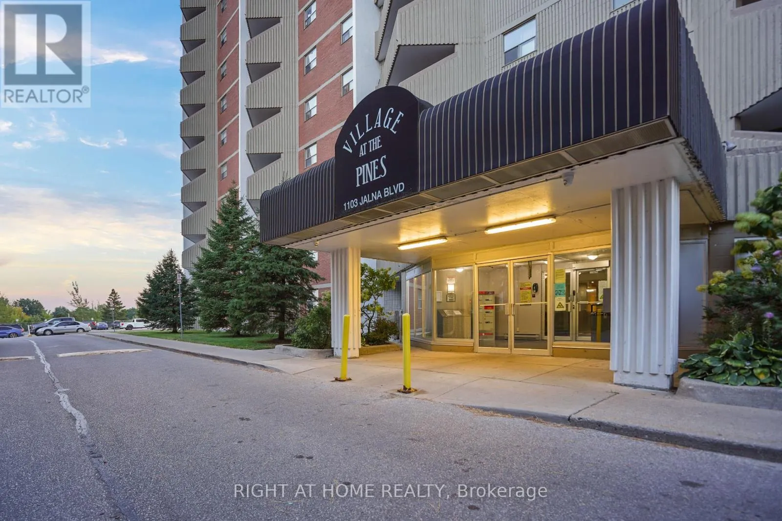 1609 - 1103 JALNA BOULEVARD