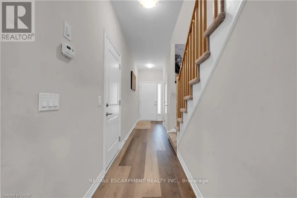 24 - 27 RACHEL DRIVE
