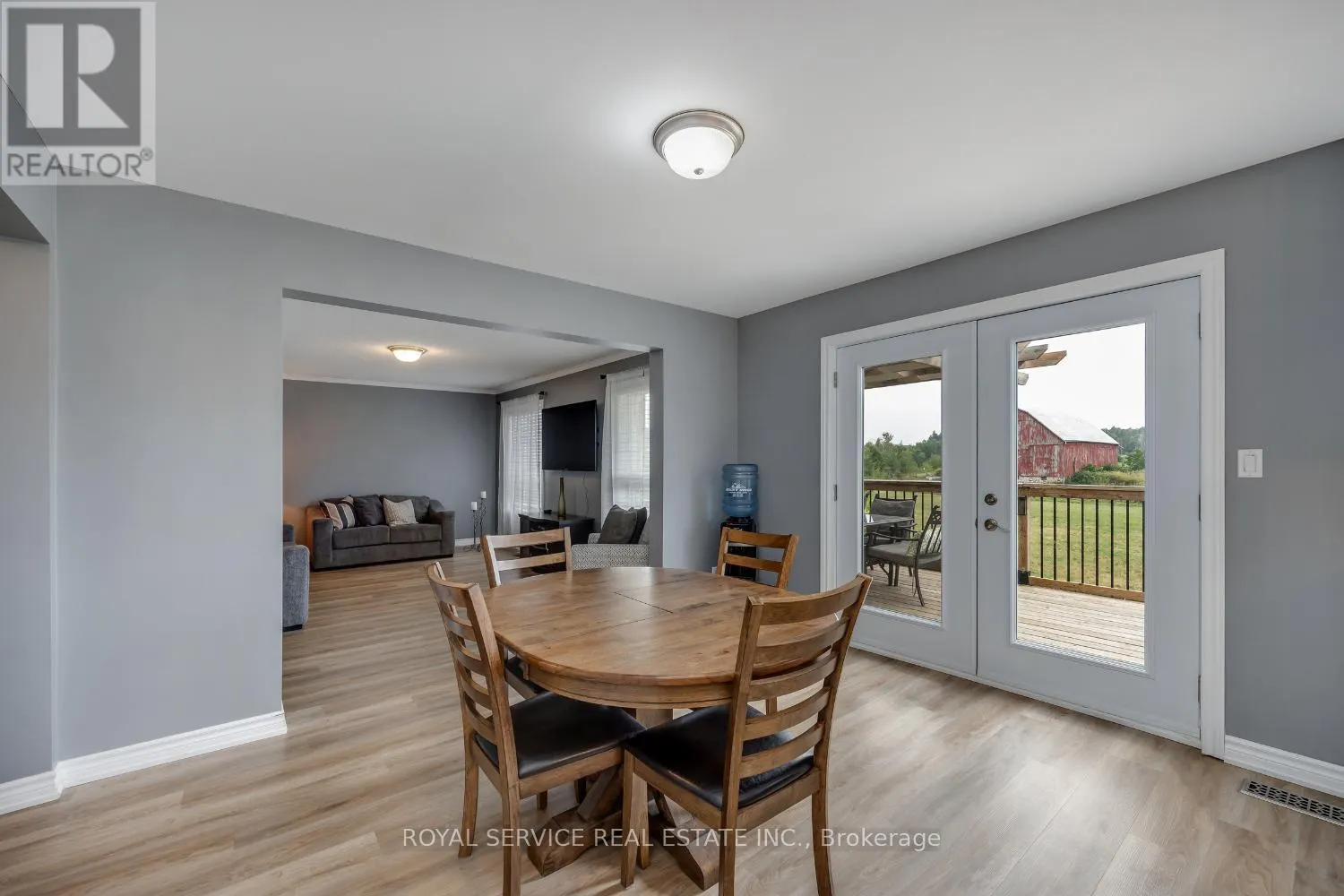 1723 RAVENWOOD DRIVE