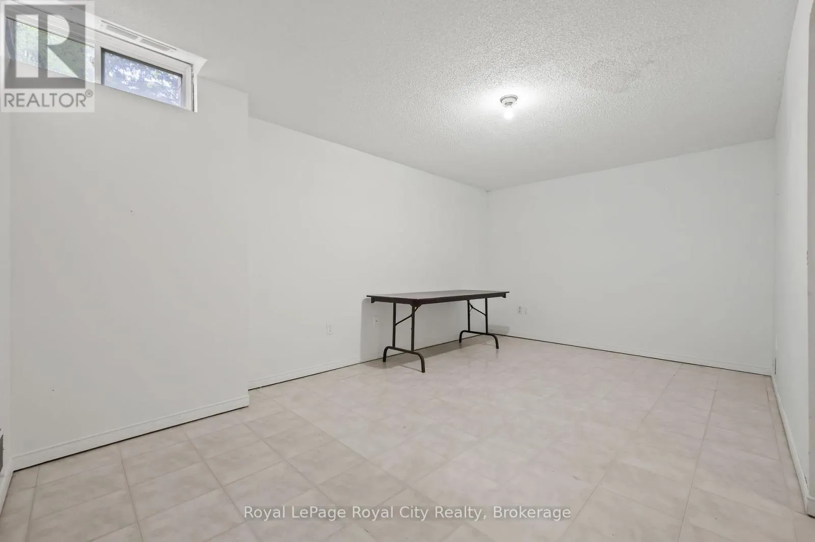 29 - 66 RODGERS ROAD, #29
