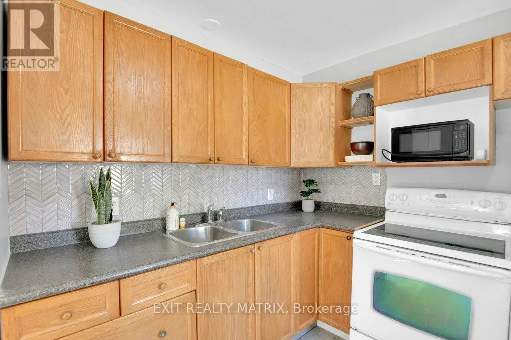 8930 LYNWOOD PARK PRIVATE