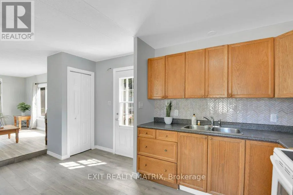8930 LYNWOOD PARK PRIVATE
