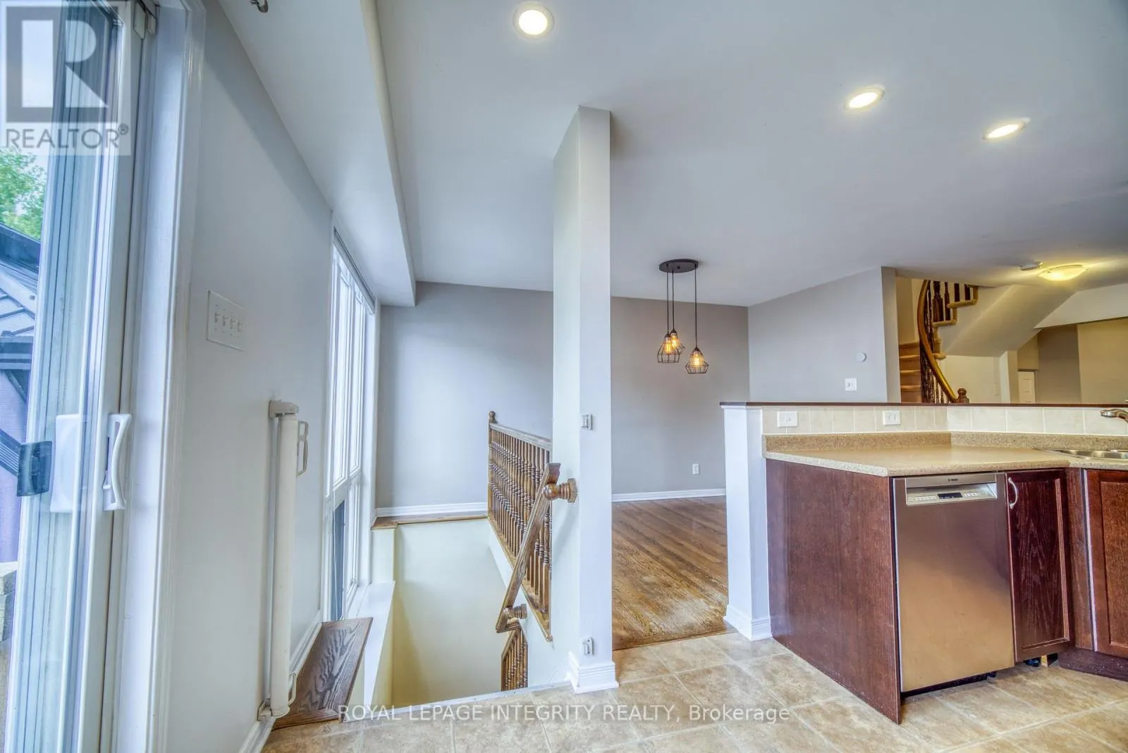 280 APPLECROSS CRESCENT