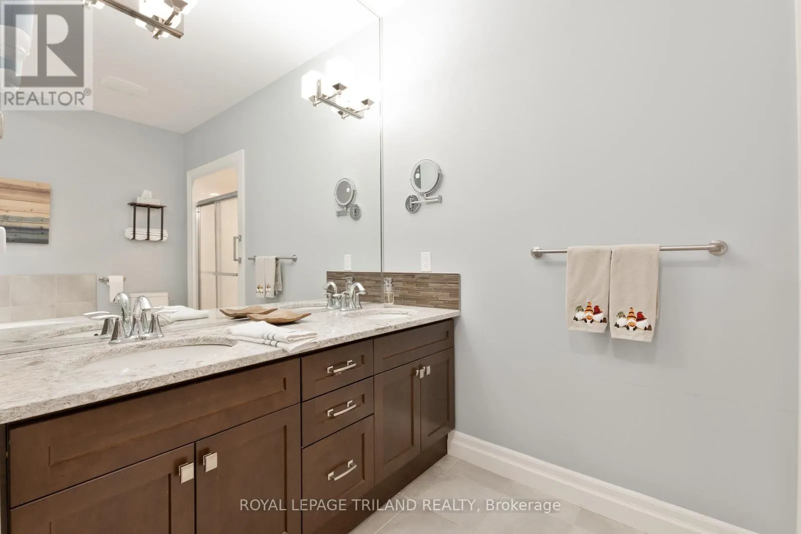 46 - 2295 KAINS ROAD, #46