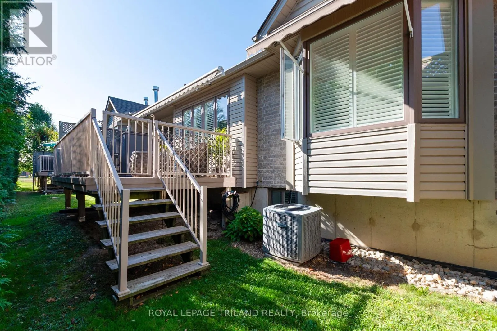 46 - 2295 KAINS ROAD, #46