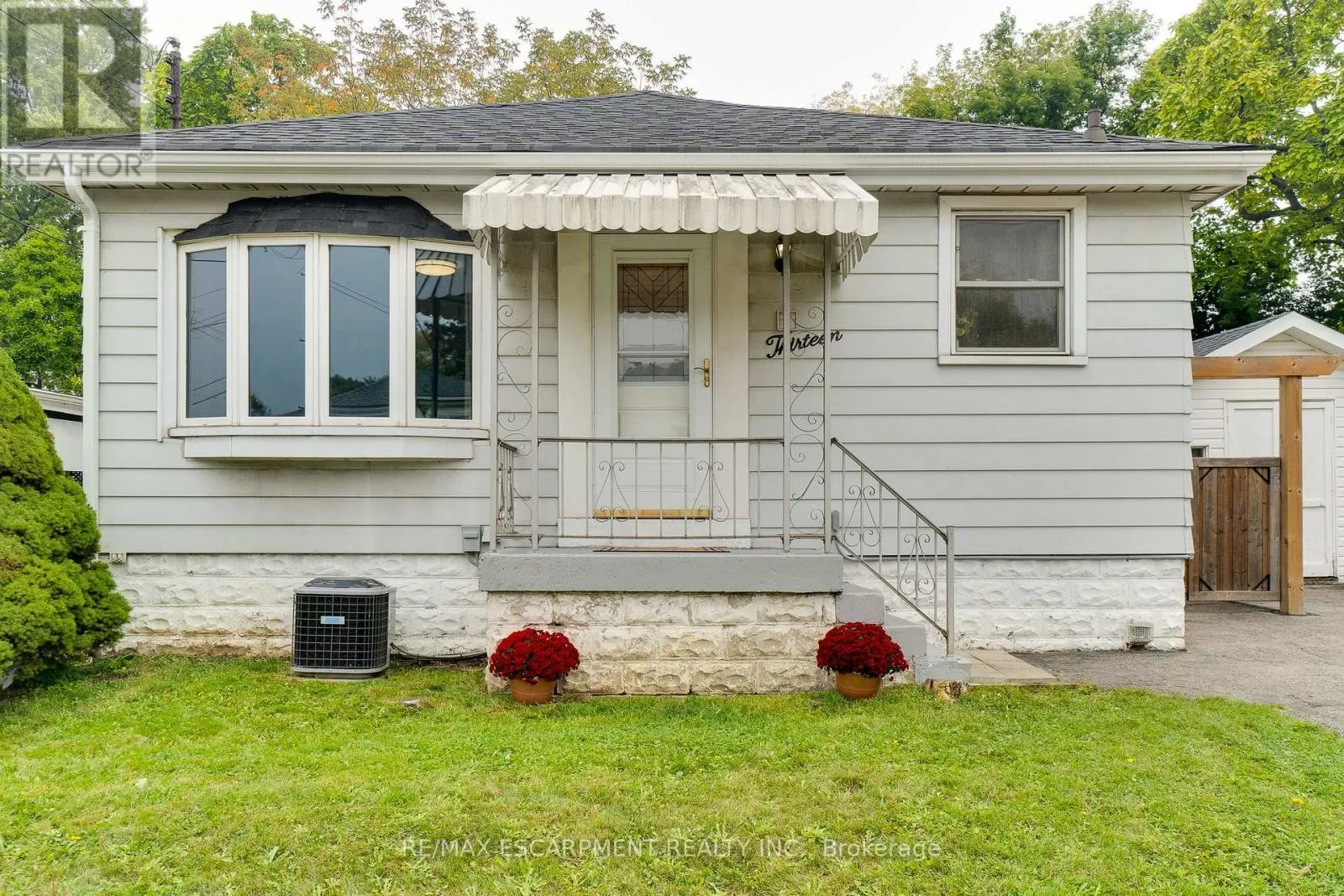 13 DAVID AVENUE