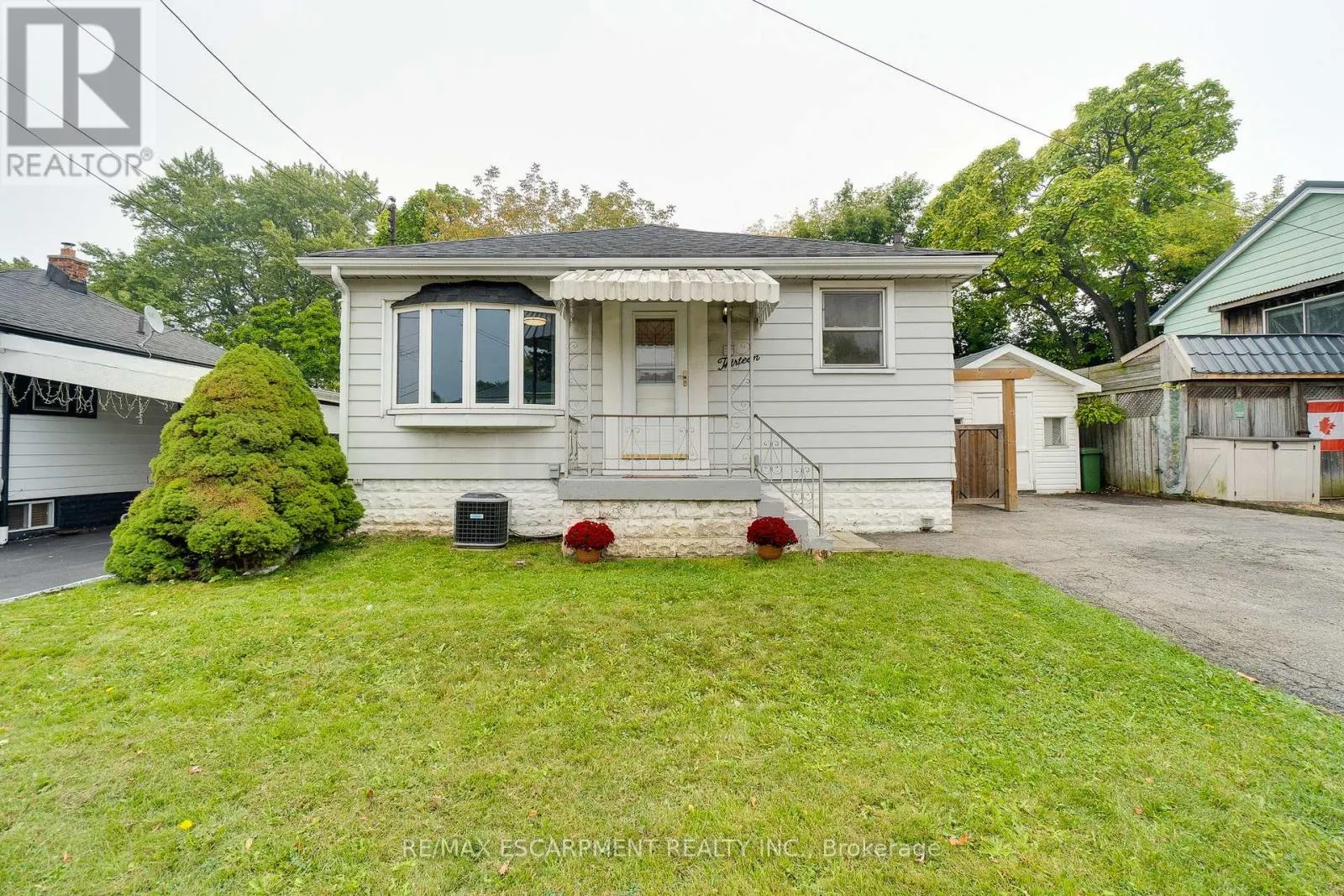 13 DAVID AVENUE