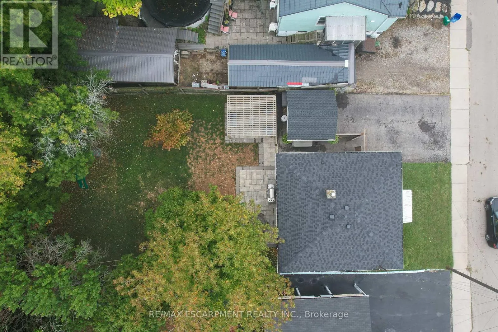 13 DAVID AVENUE