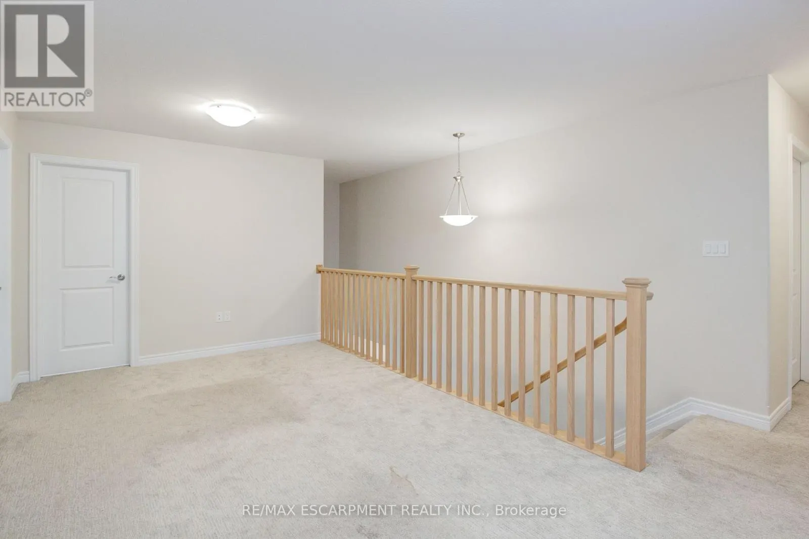 7387 SHERRILEE CRESCENT