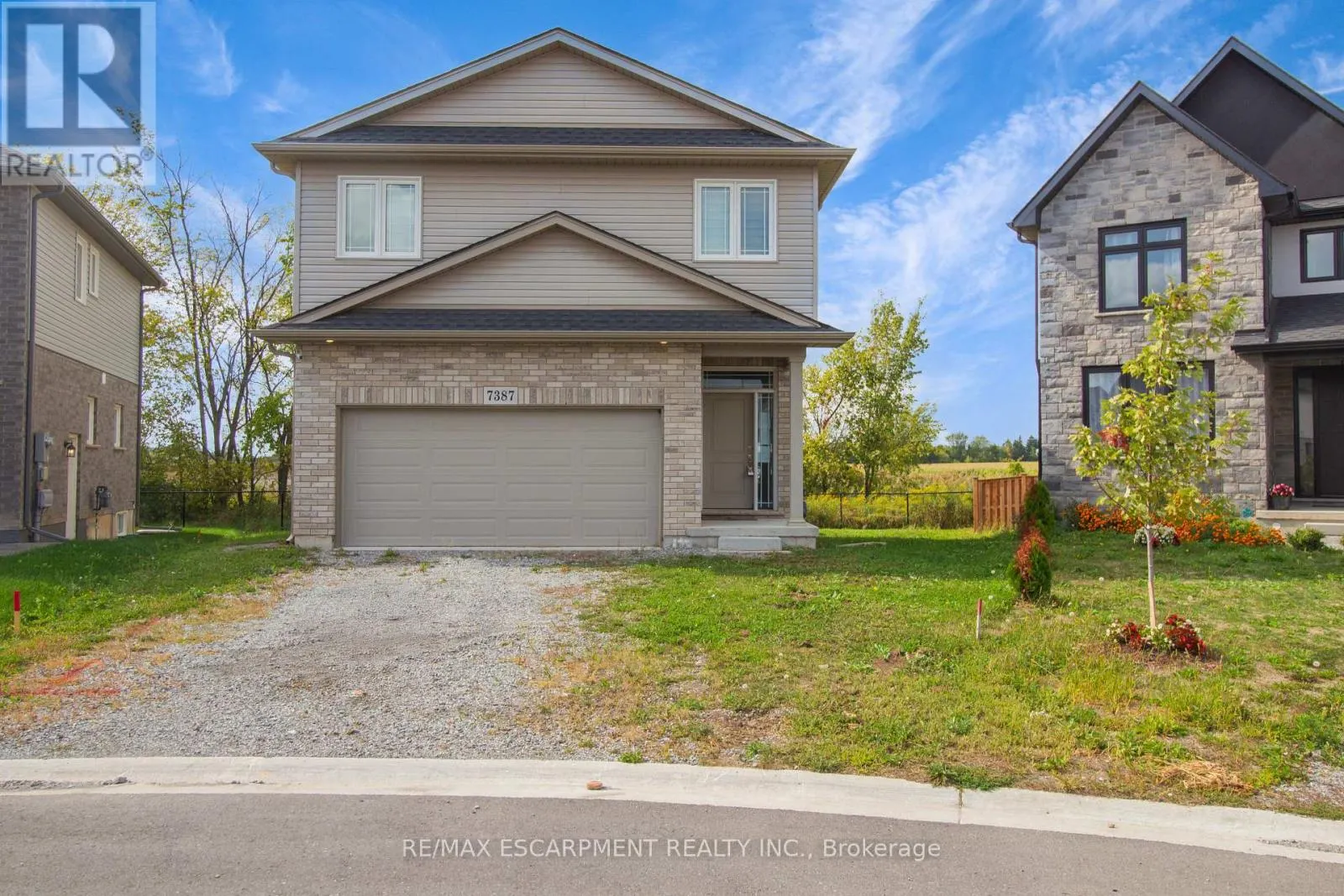 7387 SHERRILEE CRESCENT