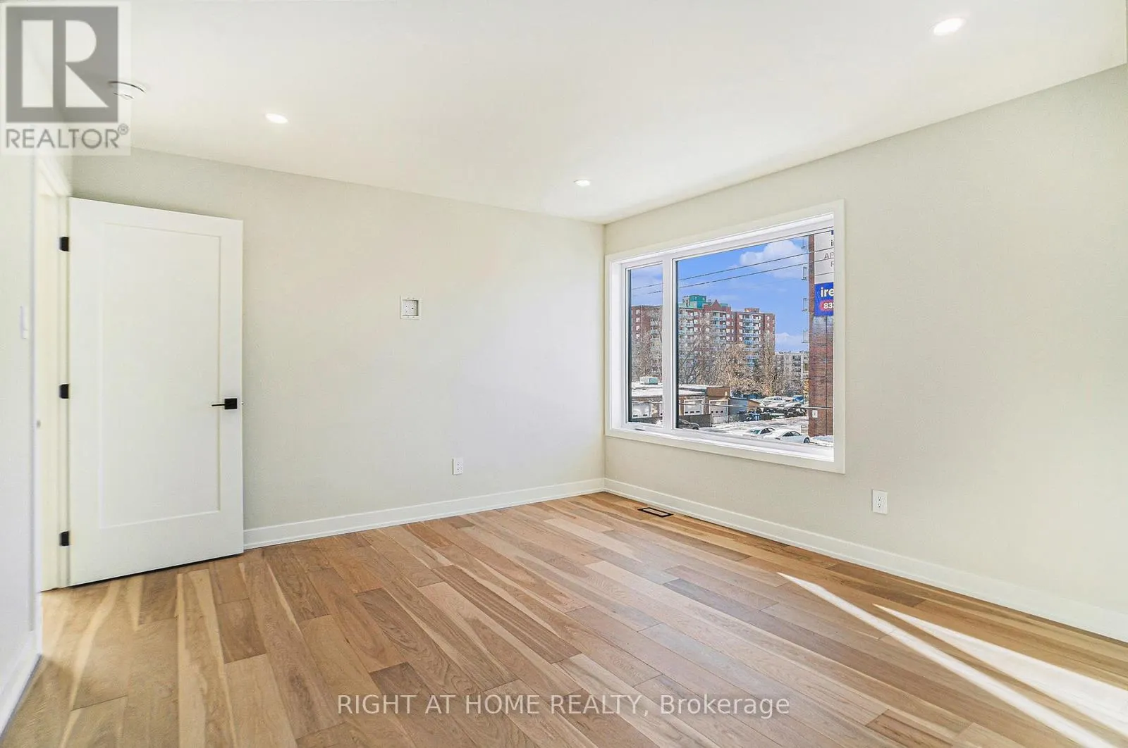 583 CODD'S ROAD N