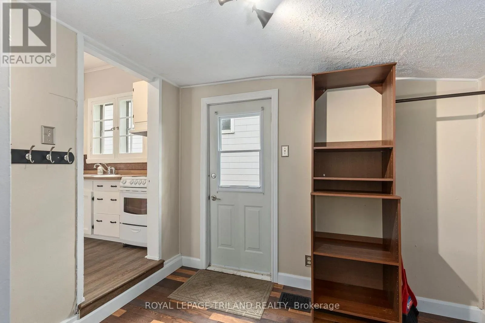 26 KENSINGTON AVENUE