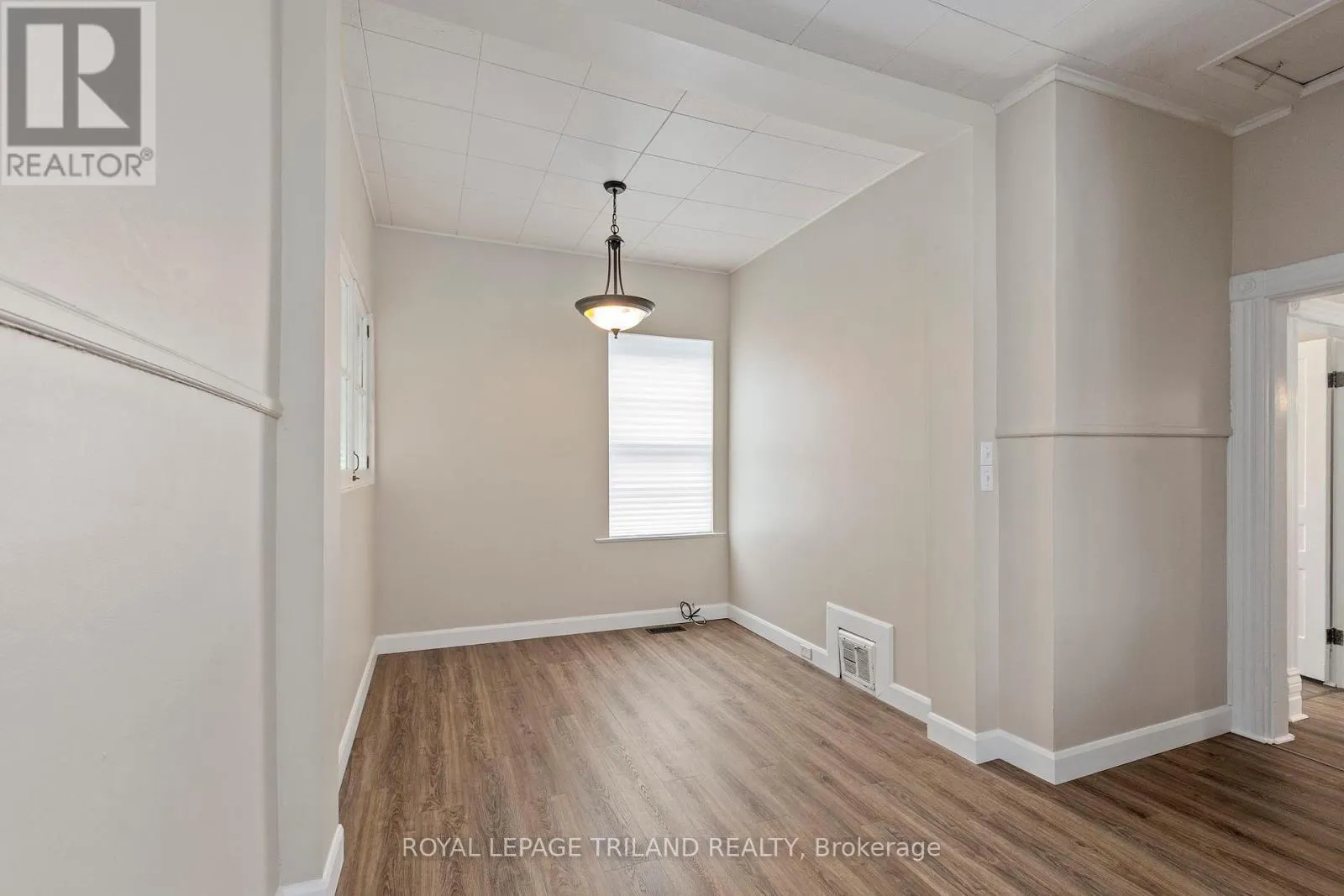 26 KENSINGTON AVENUE