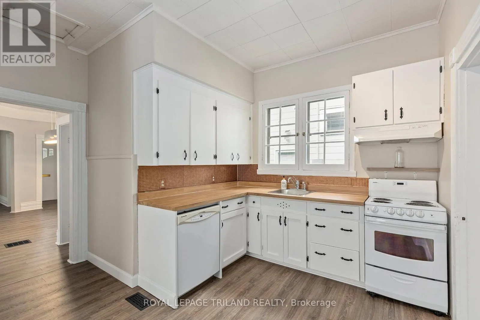 26 KENSINGTON AVENUE