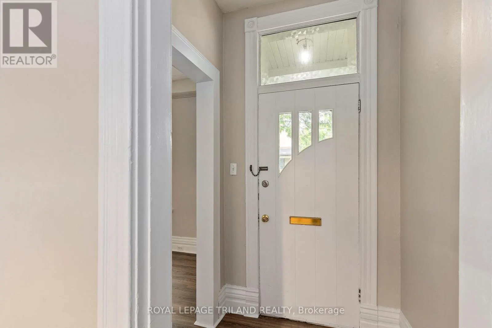26 KENSINGTON AVENUE