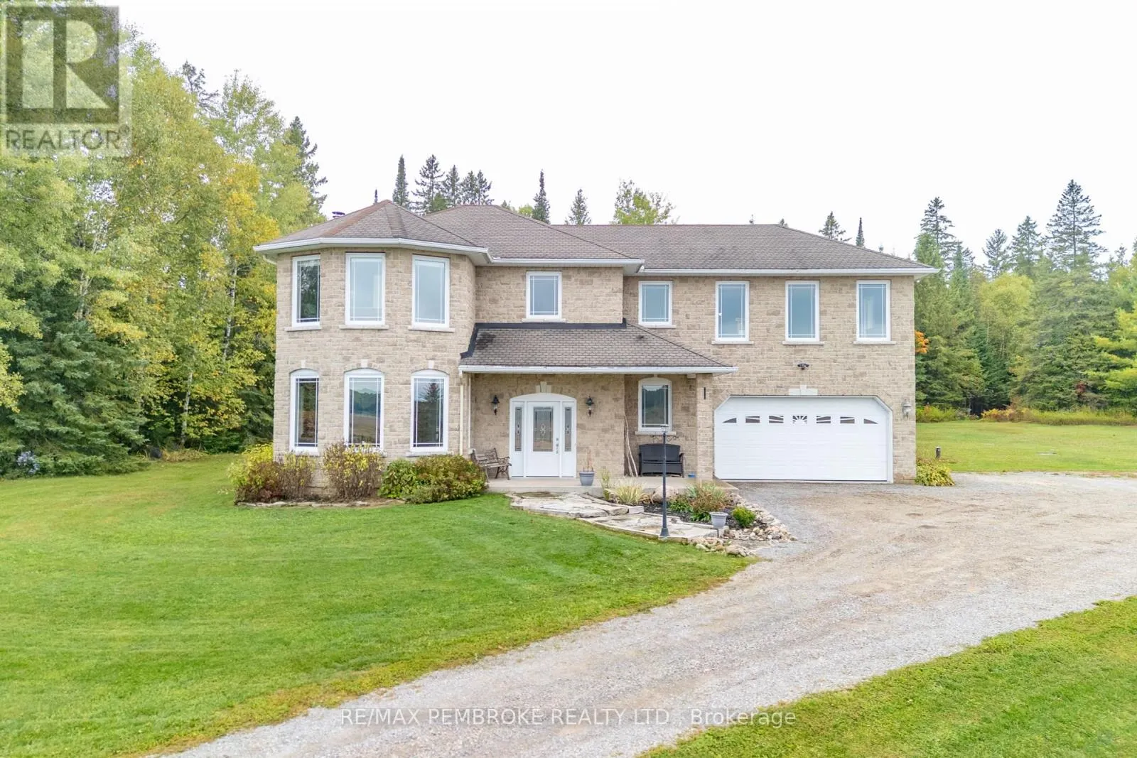 B - 1940 COBDEN ROAD, #b