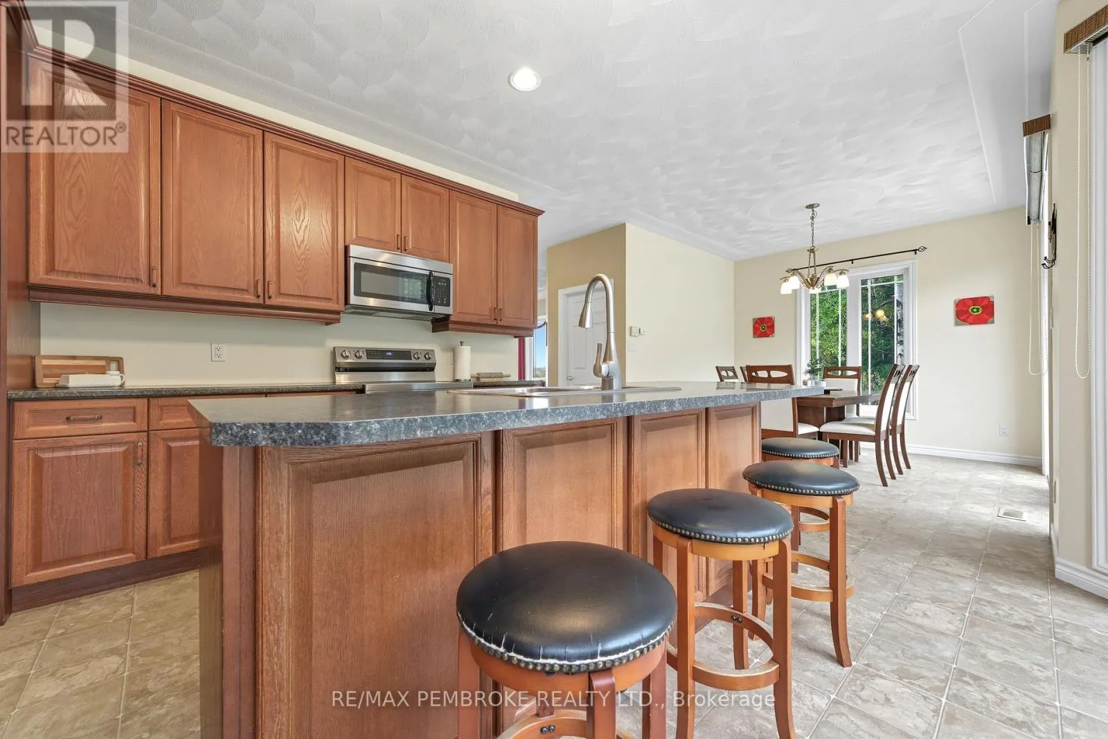 B - 1940 COBDEN ROAD, #b