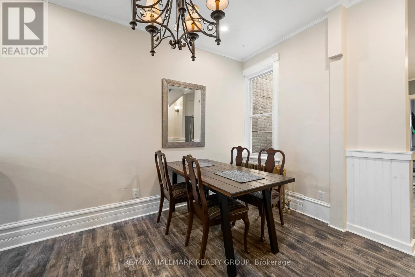 181 GUIGUES AVENUE