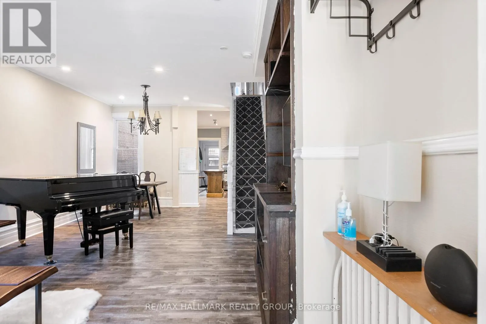 181 GUIGUES AVENUE