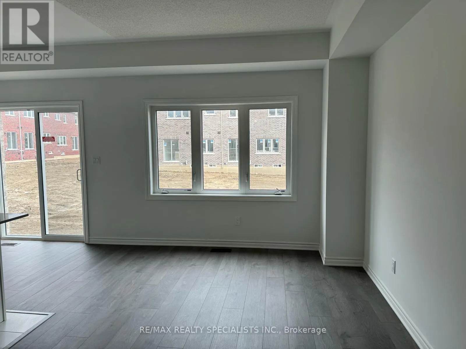 132 SAPPHIRE WAY