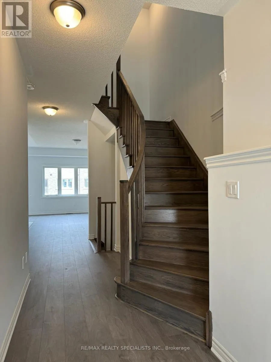 132 SAPPHIRE WAY