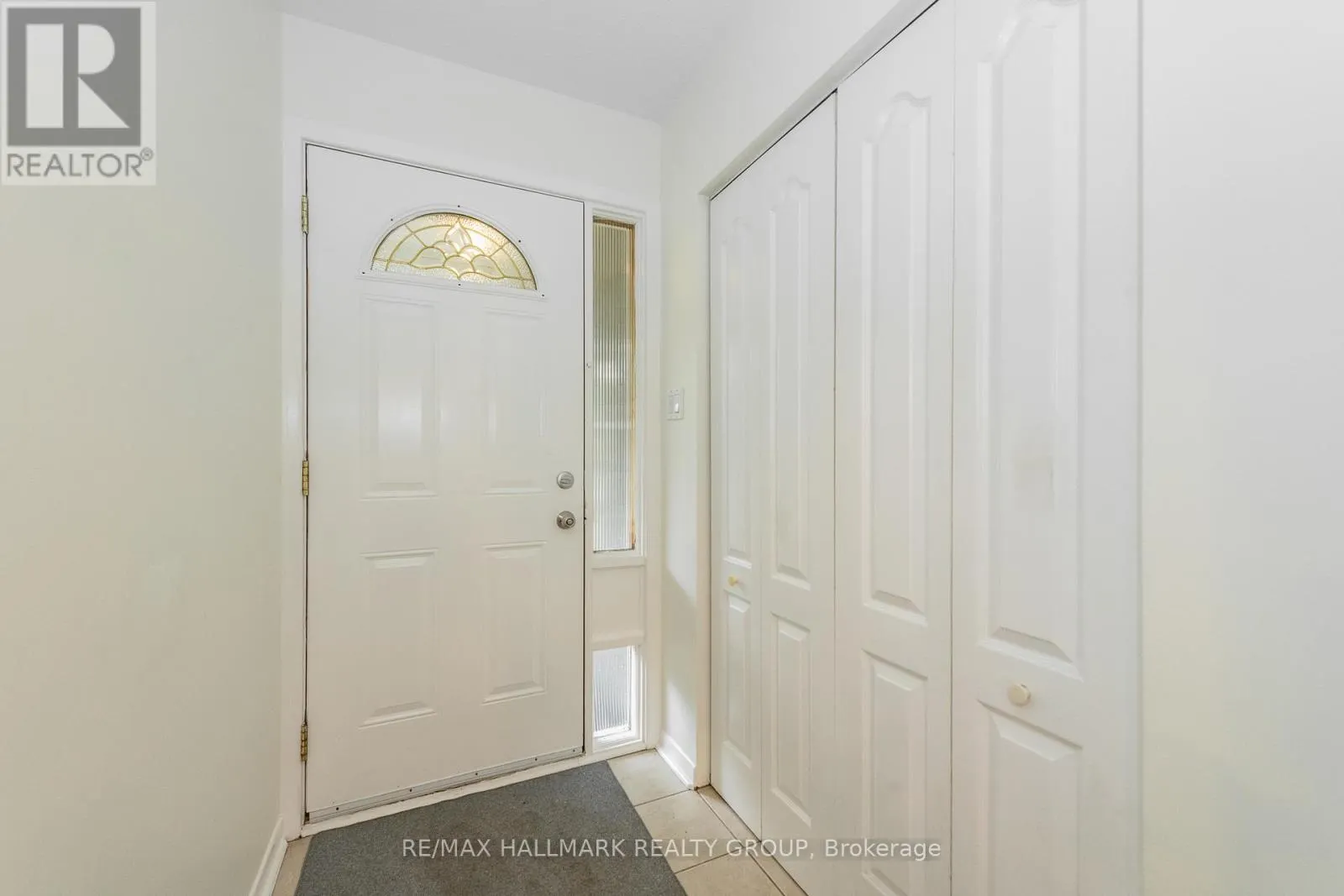 9 NEWBURY AVENUE