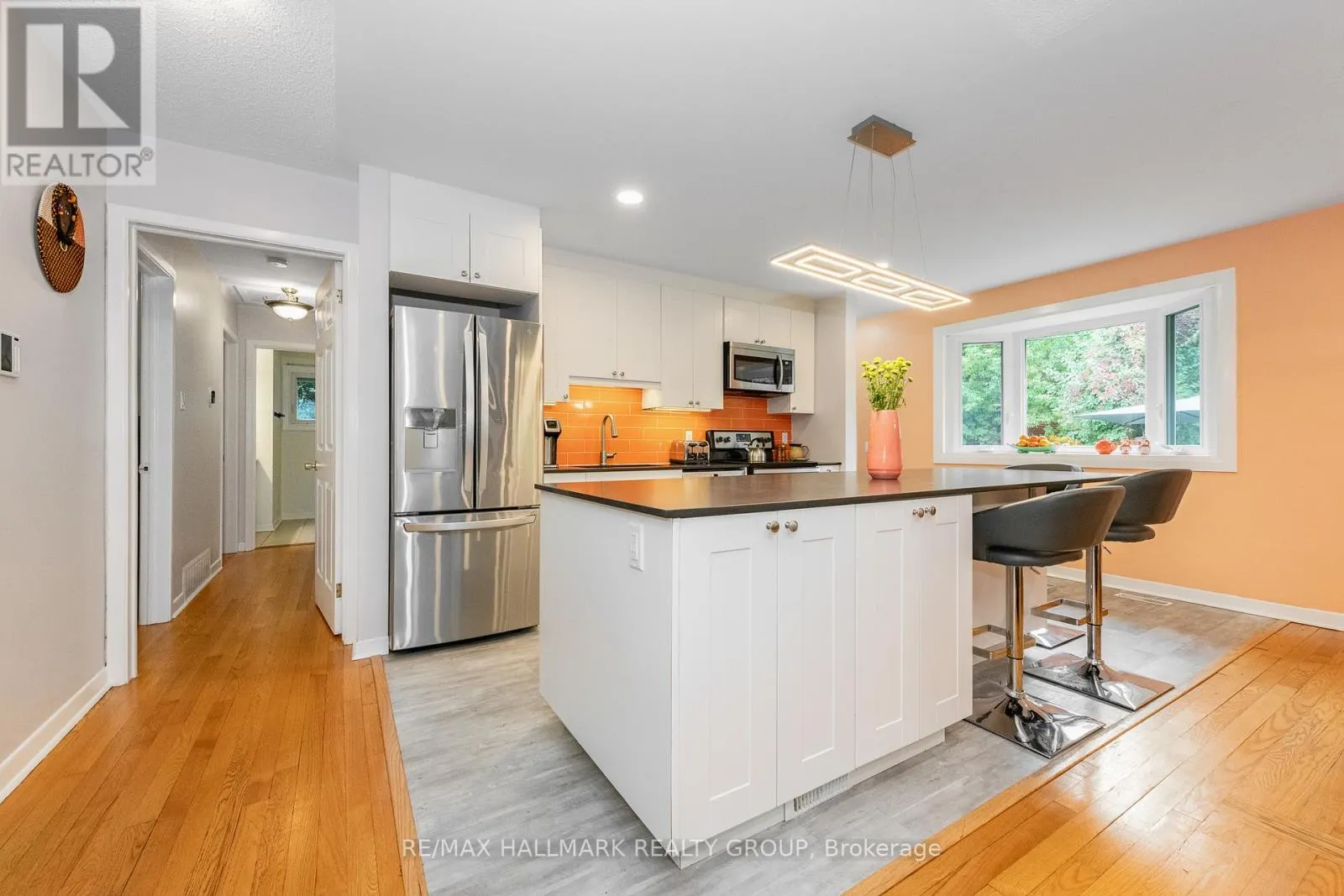9 NEWBURY AVENUE
