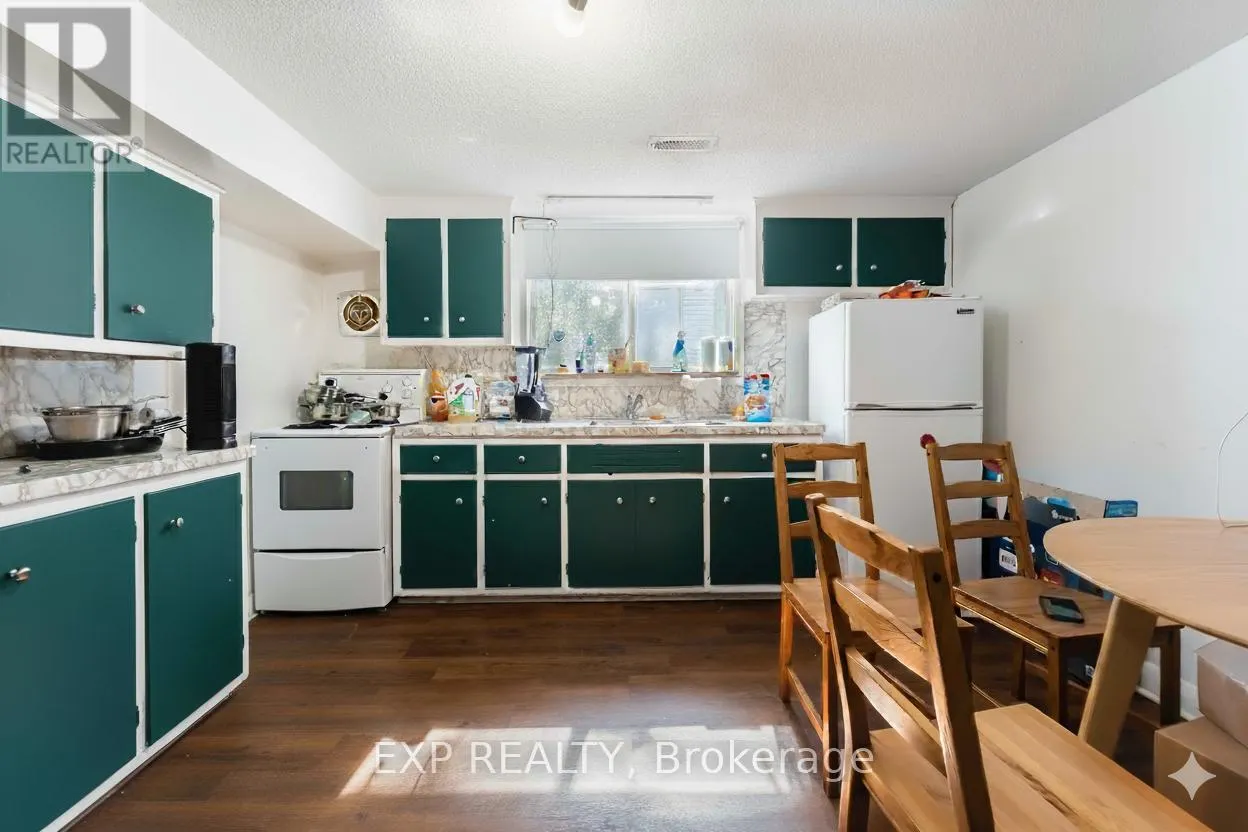 506 VERNON AVENUE