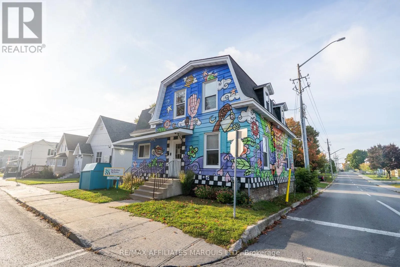 101 THIRD STREET W