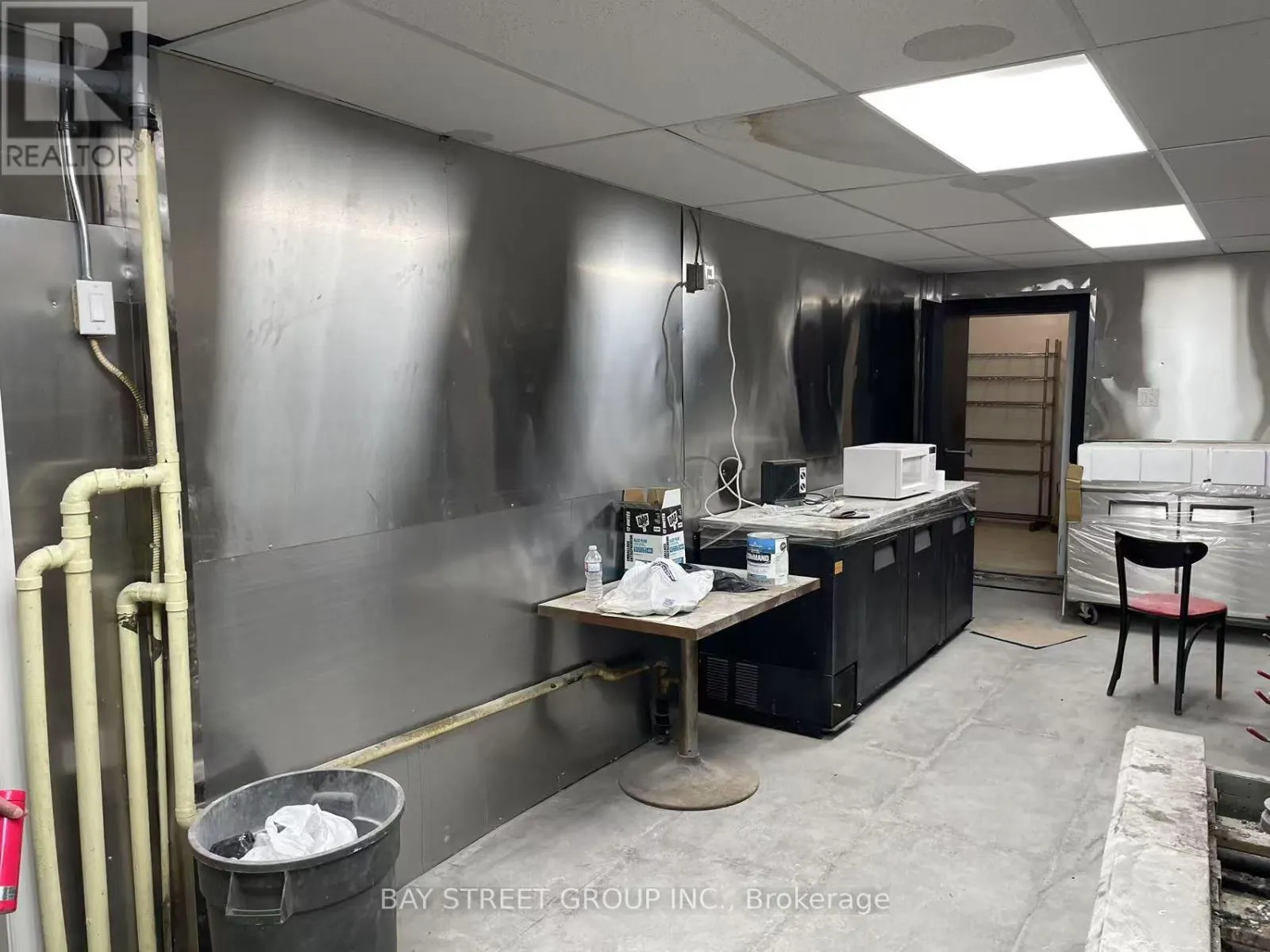 468 KING STREET W