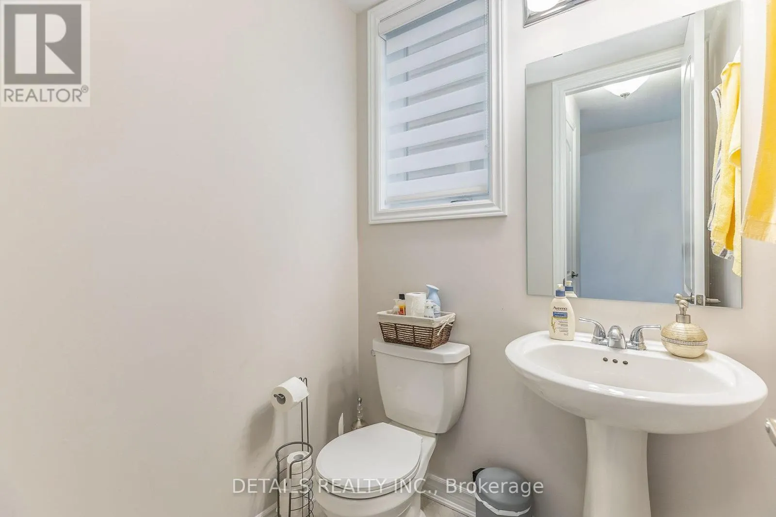 708 VENNECY TERRACE