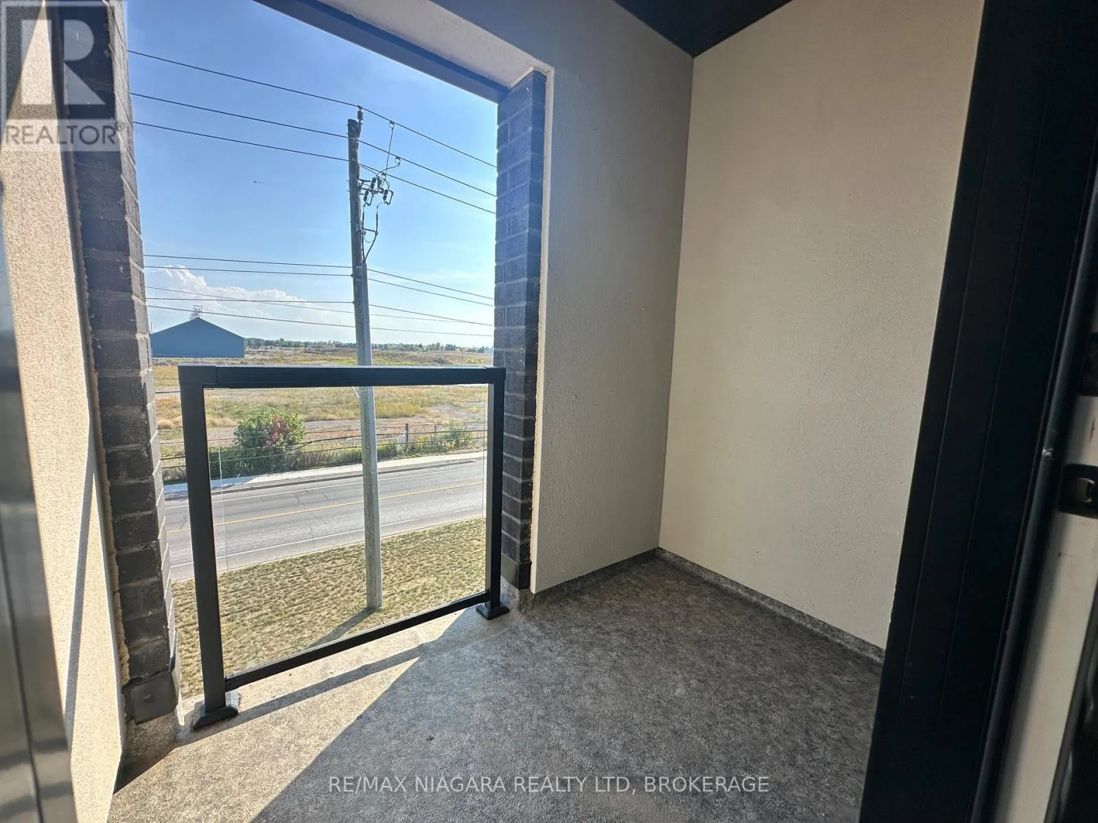 UNIT 4 - 17 KEYSTONE TRAIL, #UNIT 4