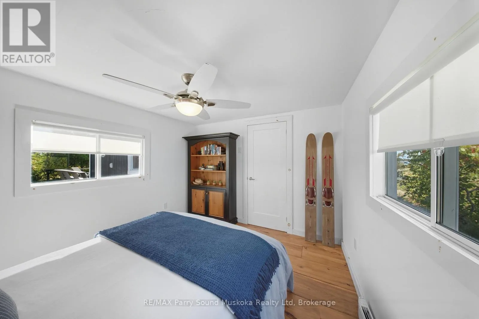 15 FORSYTHS ROAD