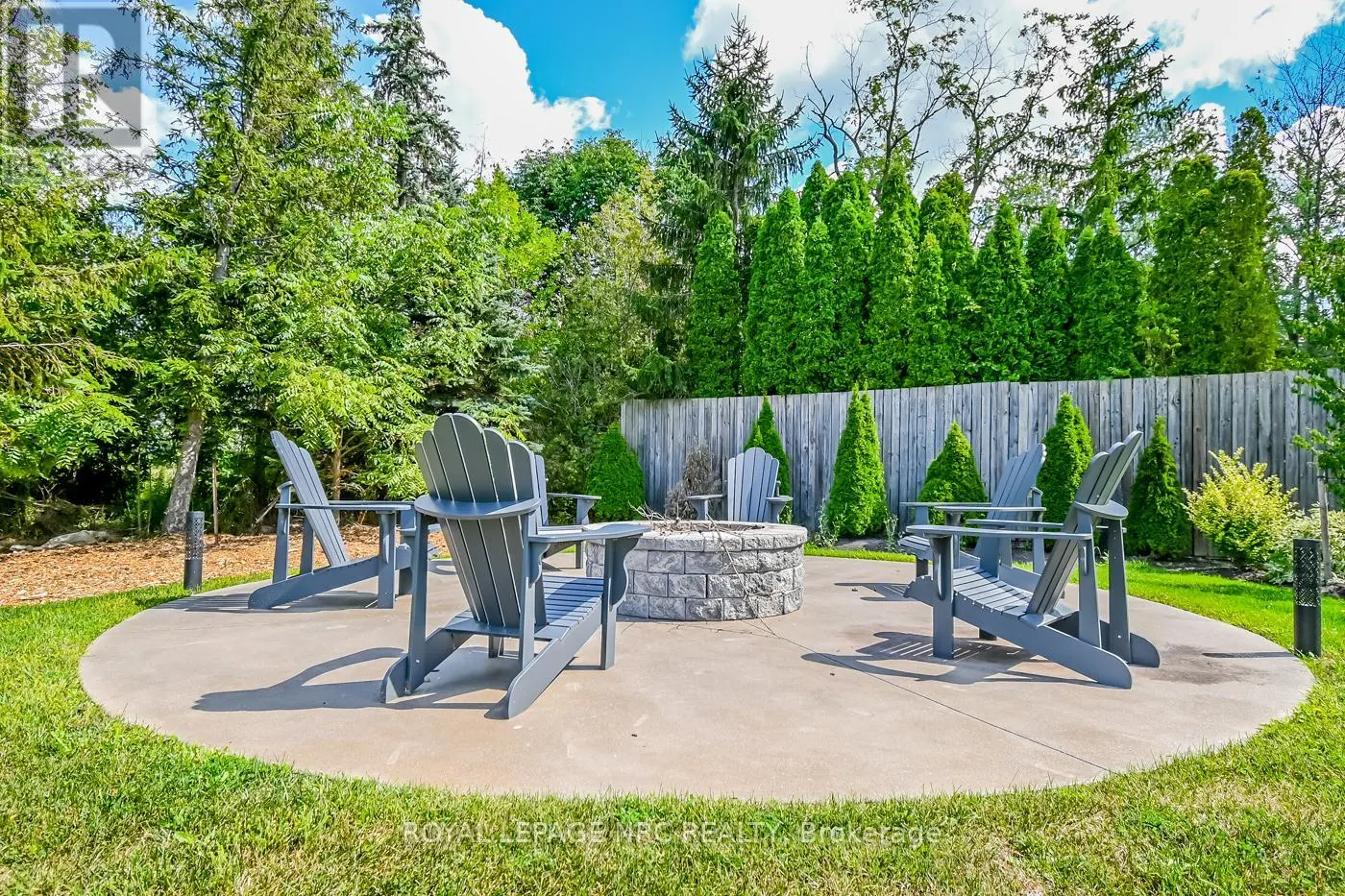 26 SANDALWOOD CRESCENT