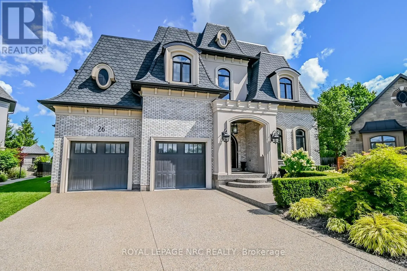 26 SANDALWOOD CRESCENT