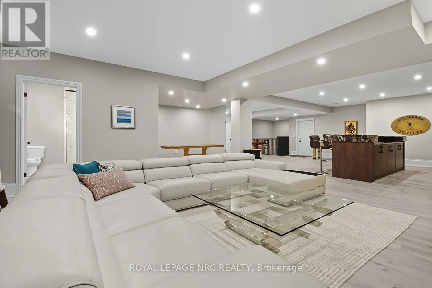 26 SANDALWOOD CRESCENT
