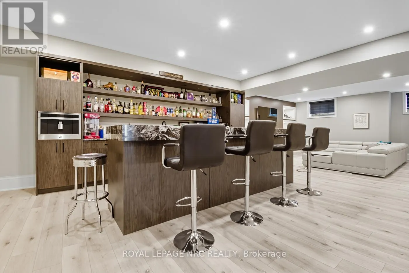 26 SANDALWOOD CRESCENT