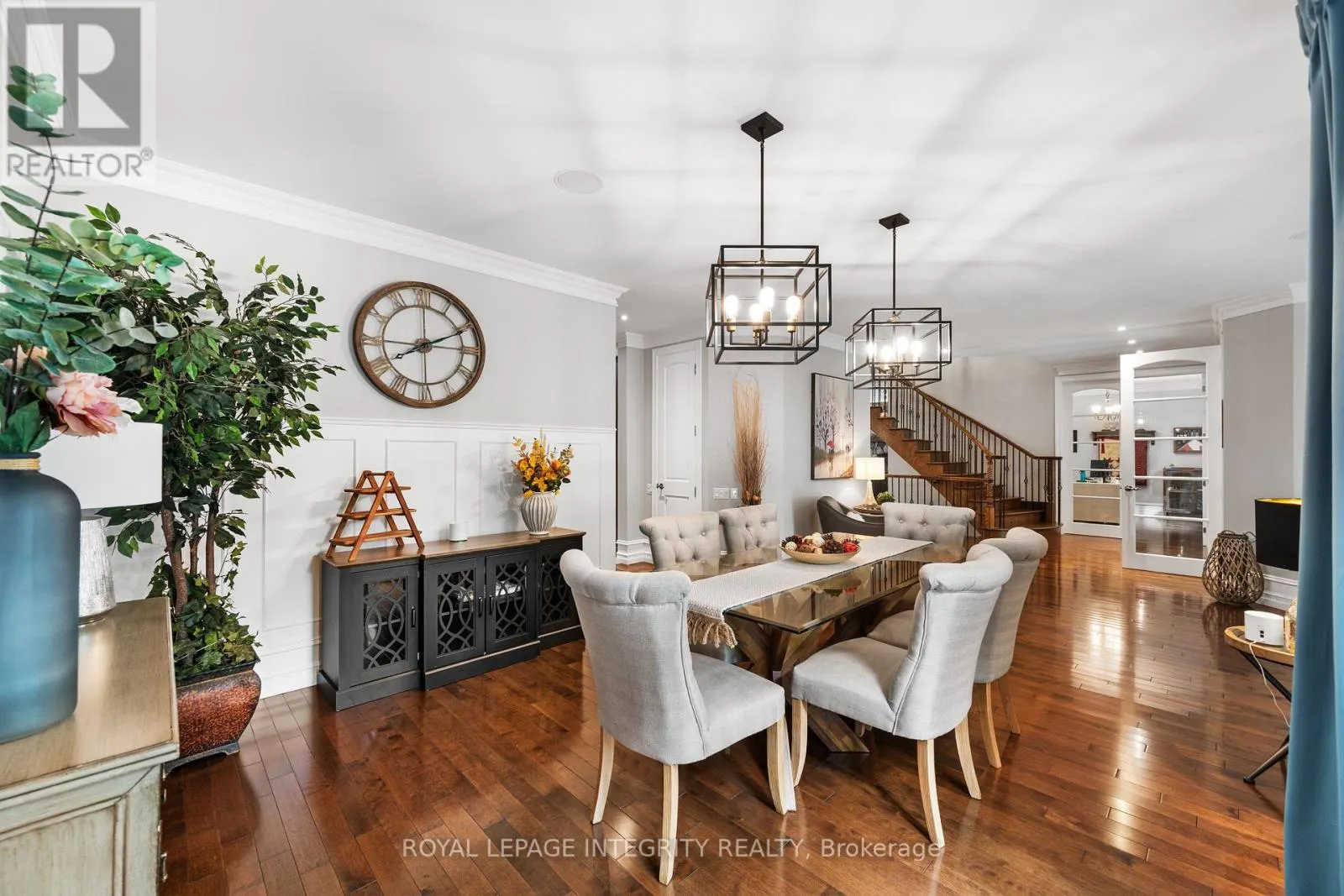 25 MARIE-EVE STREET E