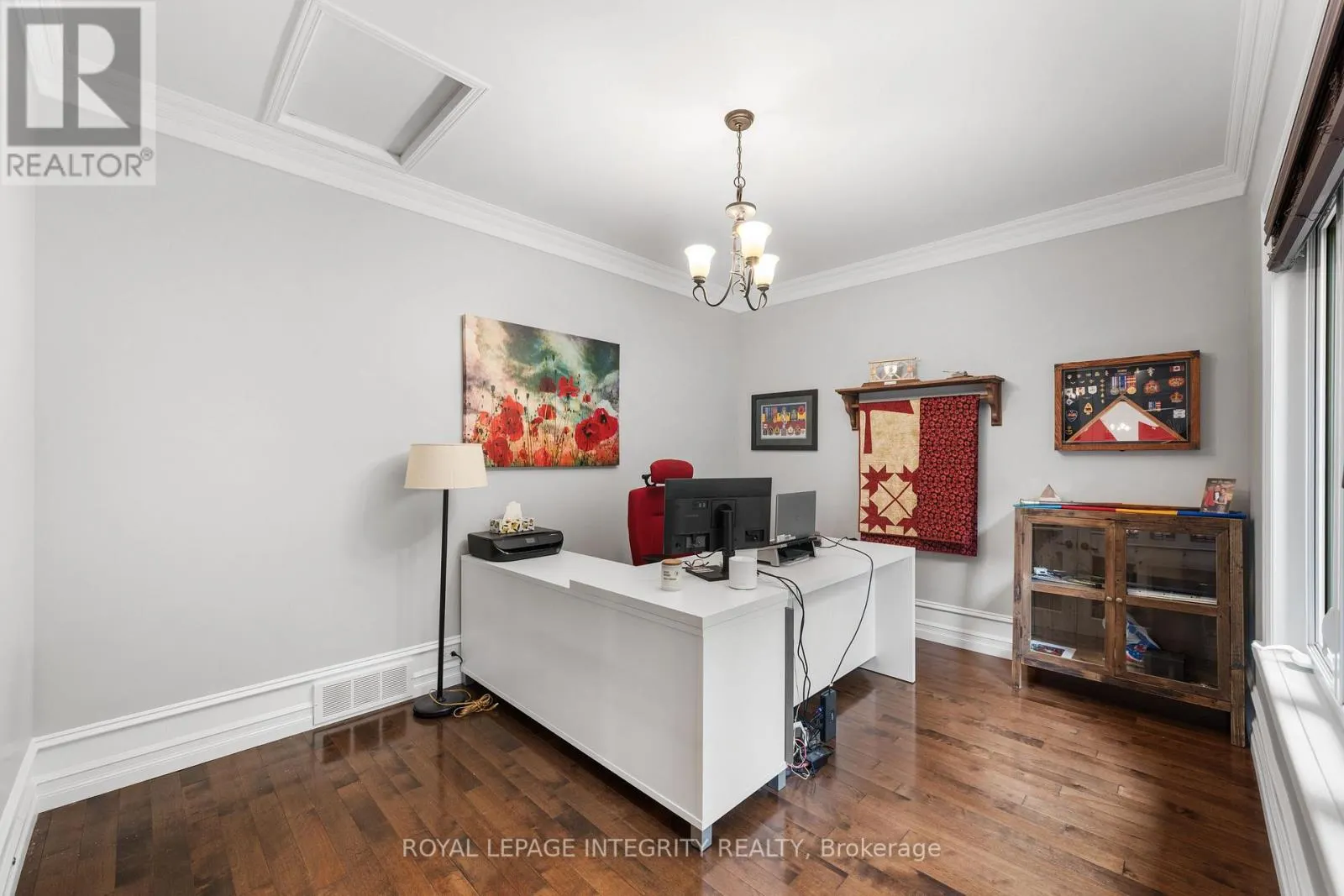 25 MARIE-EVE STREET E