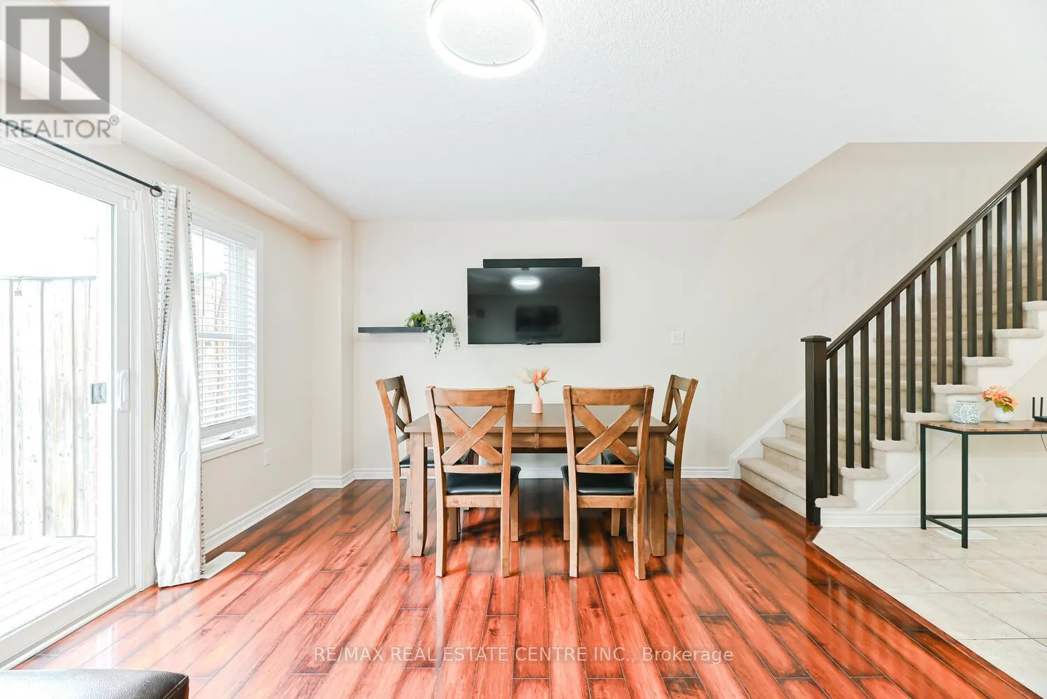 4 - 535 MARGARET STREET