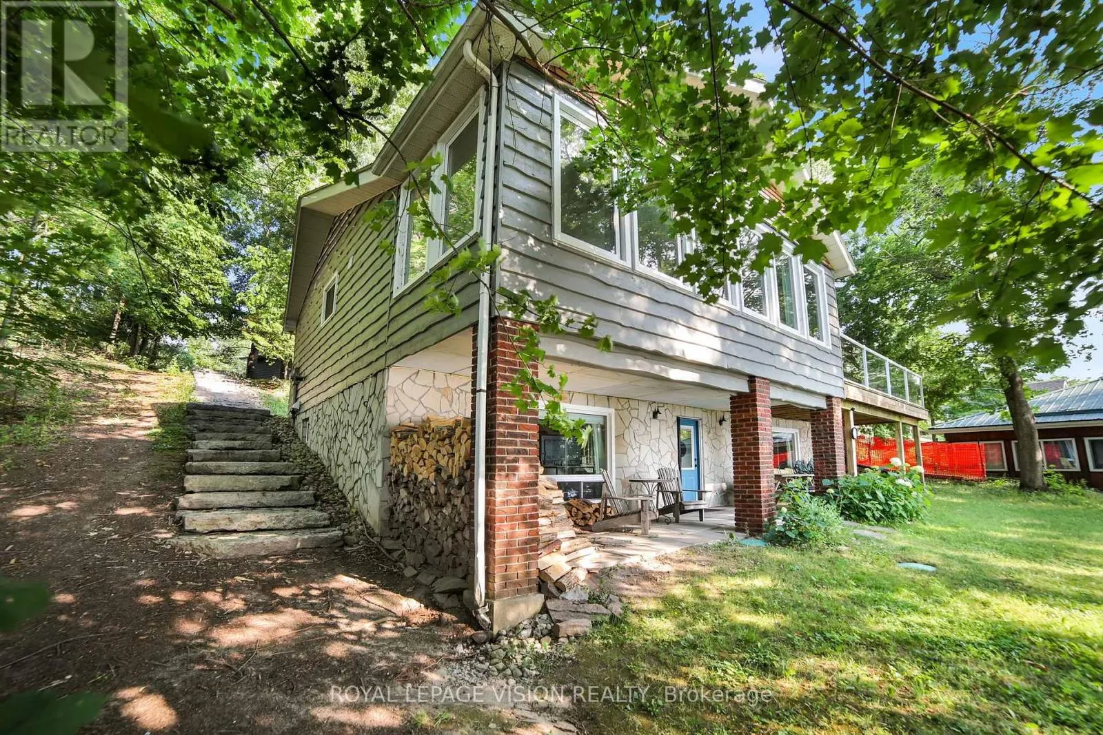197 LIGHTNING POINT ROAD