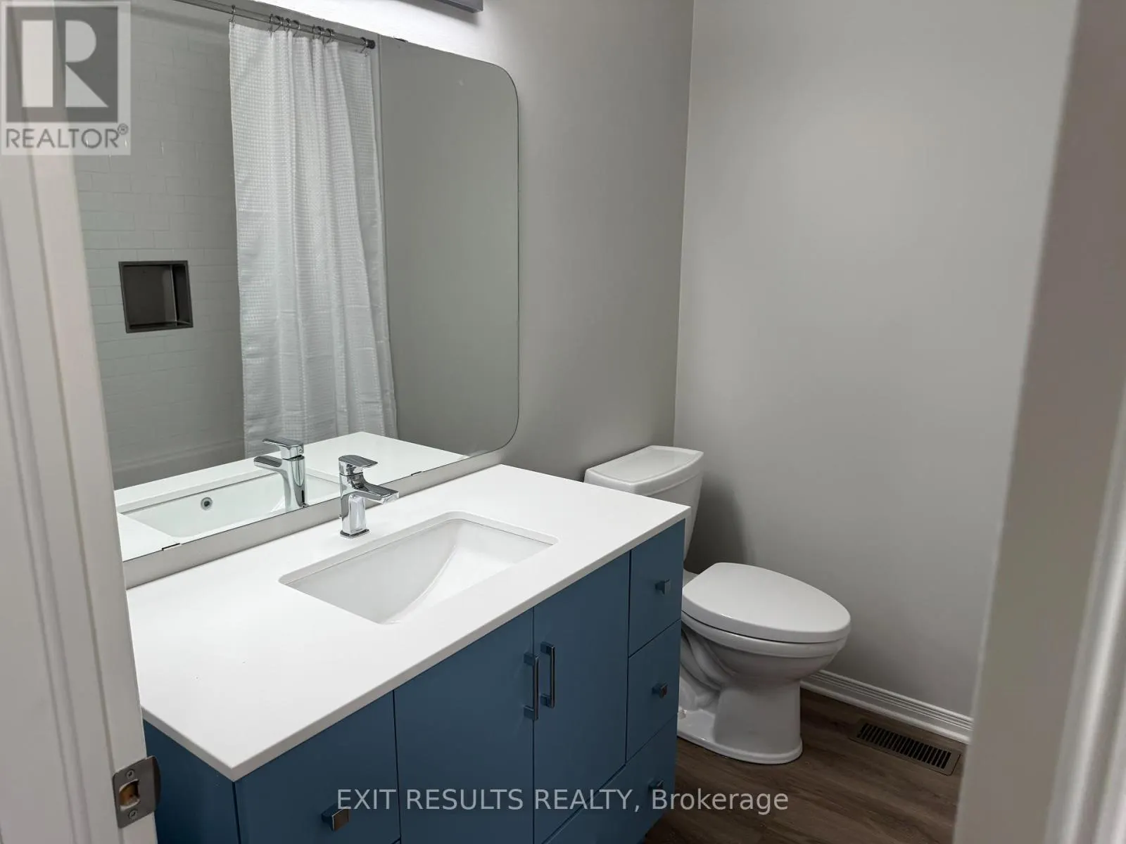 4 - 1400 WILDBERRY COURT