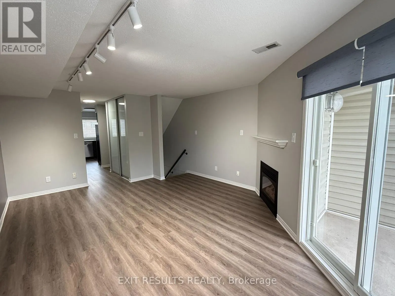 4 - 1400 WILDBERRY COURT