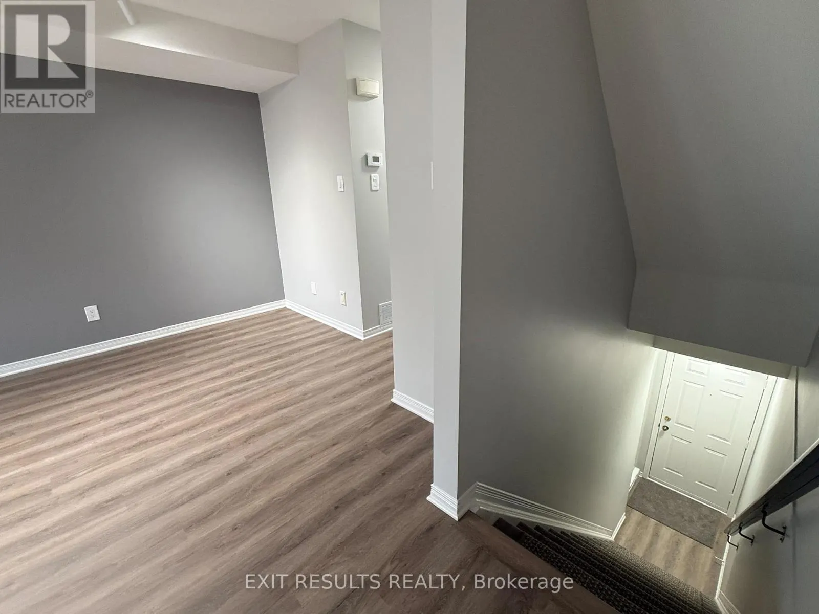 4 - 1400 WILDBERRY COURT