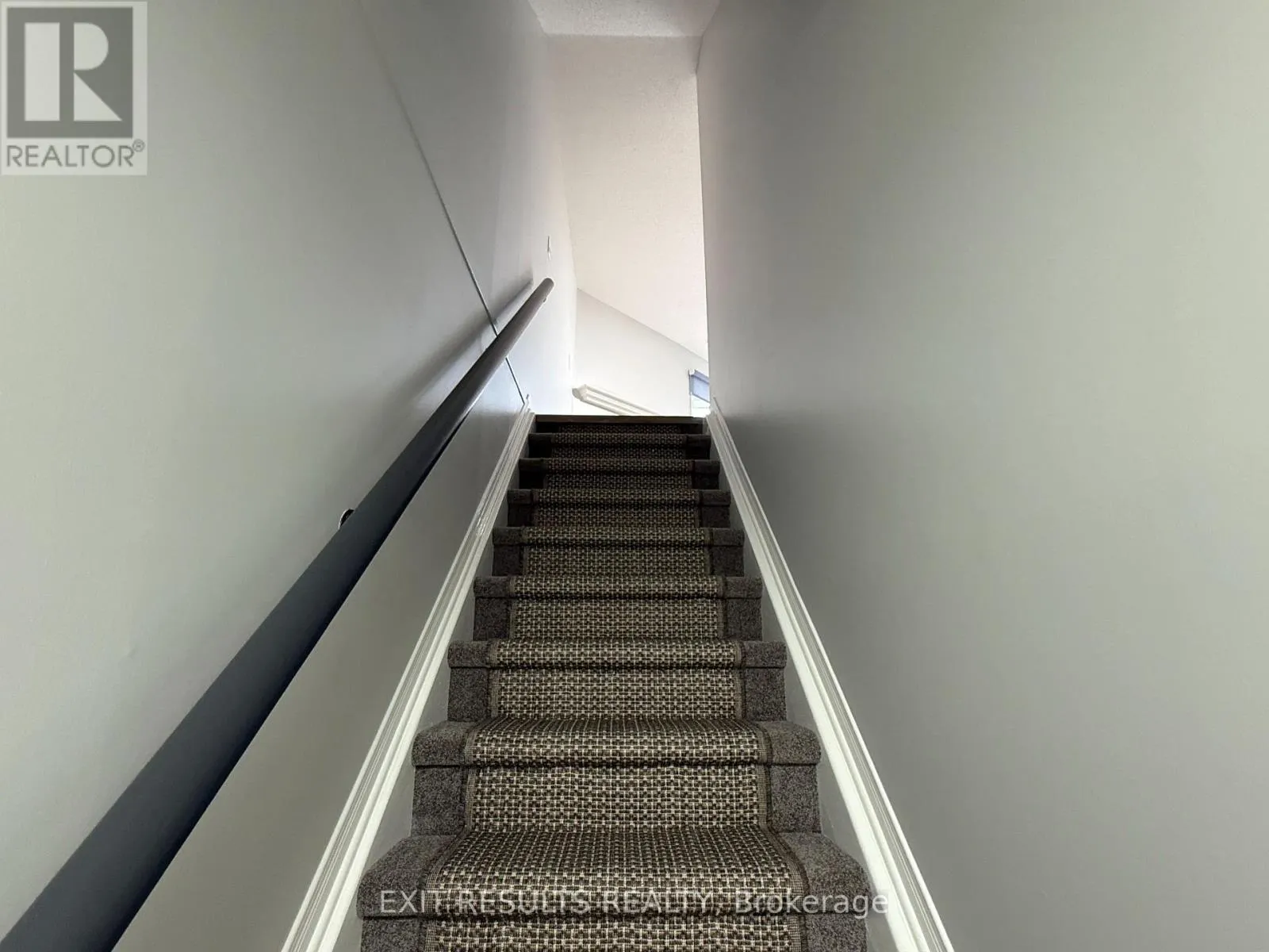 4 - 1400 WILDBERRY COURT